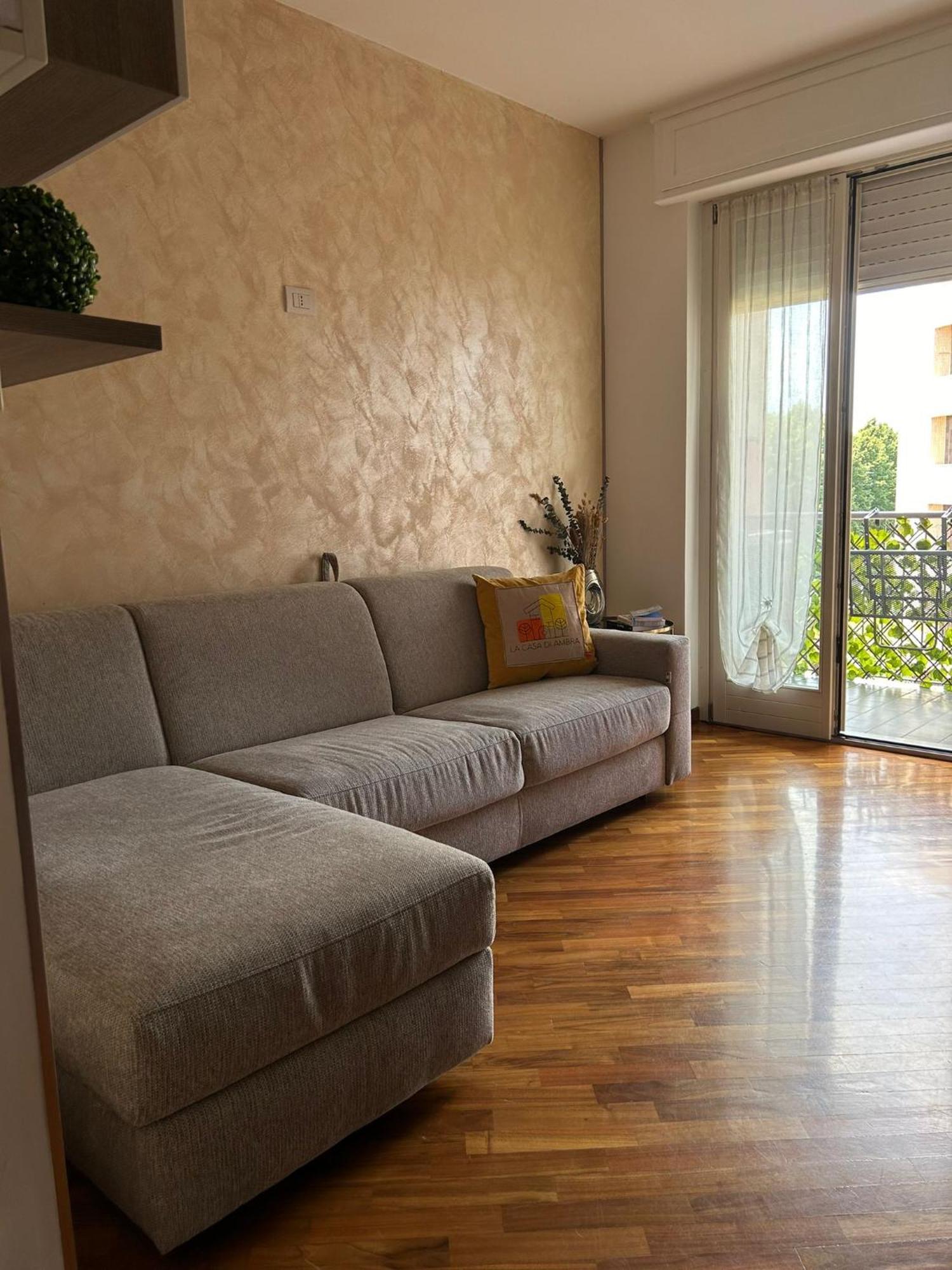 Appartement La Casa Di Ambra à Limbiate Extérieur photo